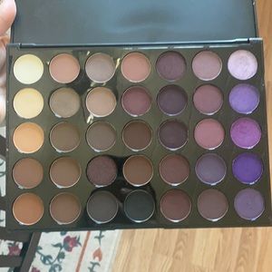 Morphe 35P Plum Pleasers